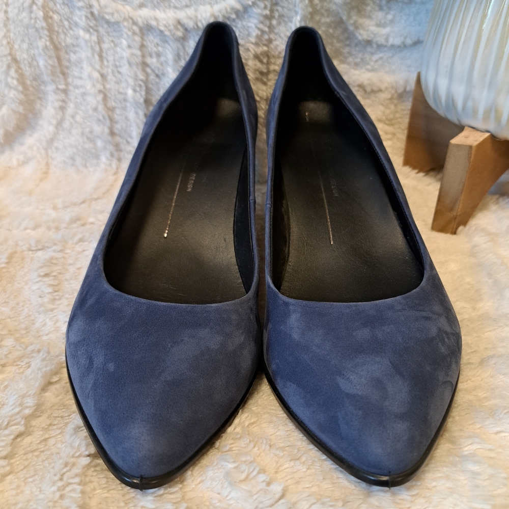 ECCO Blue Suede Kitten Heels Pointed Toe Pumps Leather Women's Size Sz 7 US - Picture 4 of 10